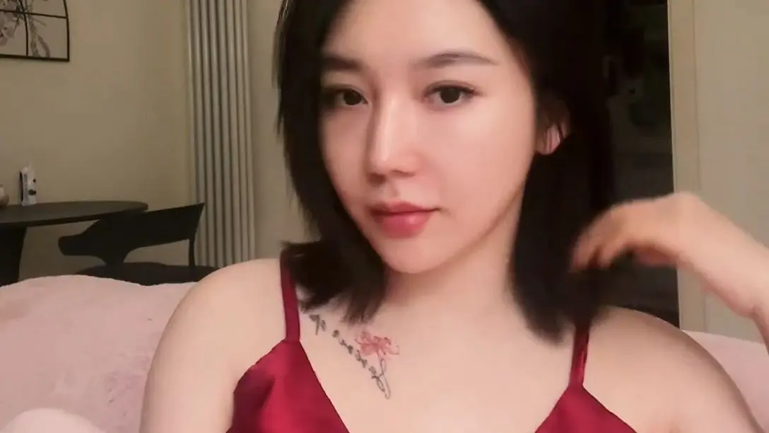 教母eliy3人行短剧4K超清完整版在线免费观看-资源获取方法揭秘-偷看后我人都傻了