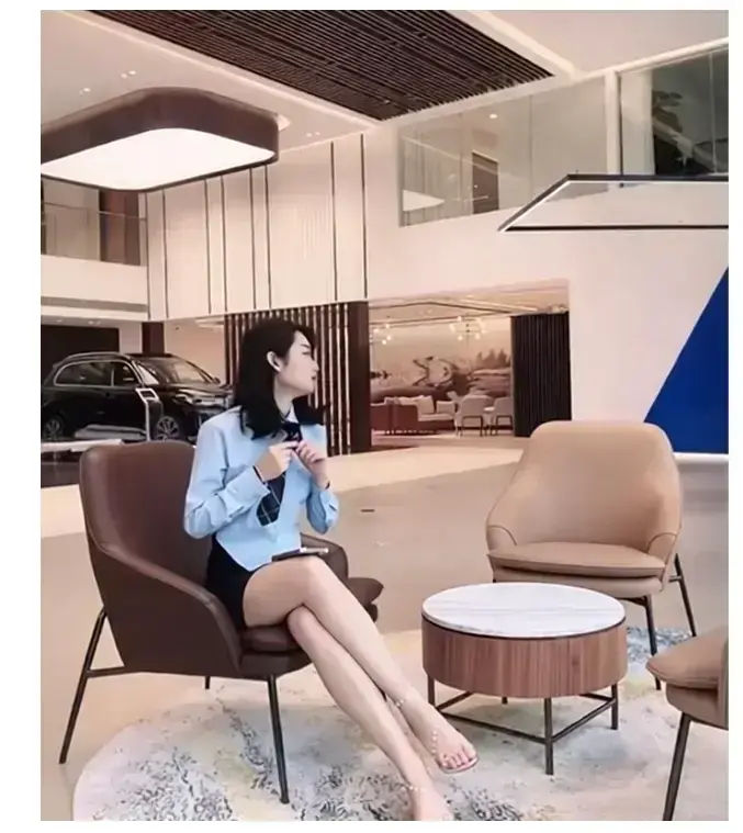 佳木斯新玛特迪桑特女销售事件完整现场视频 - 佳木斯新玛特迪桑特导购事件全网震惊 - 免费播放在线观看